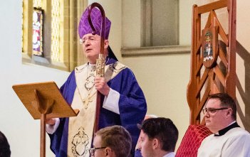 Archbishop Julian Porteous in Lent